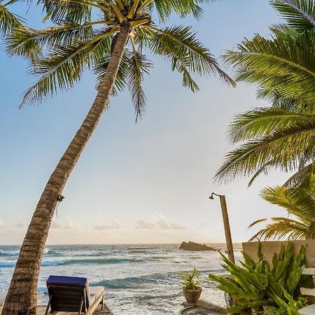 Blue Sky Beach Resort Unawatuna Buitenkant foto